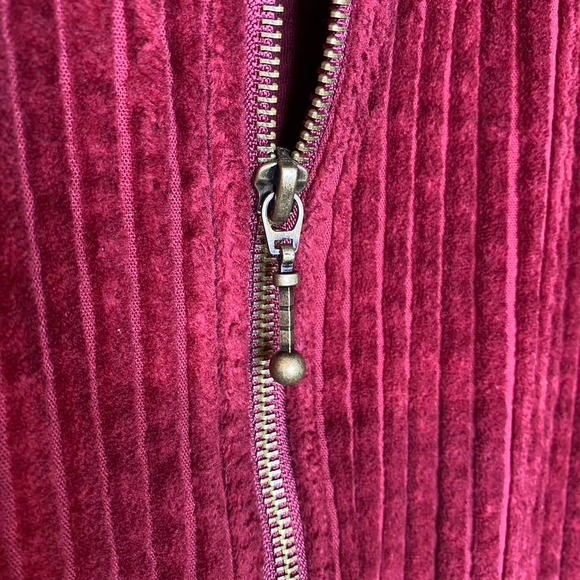 Woolrich Deep Ruby Wide Wale Cotton Corduroy Zip Up Vest Size Large - Picture 10 of 11